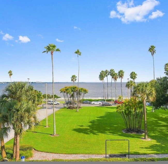Building Photo - 2109 Bayshore Blvd