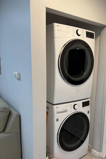 Building Photo - 4168 Cole Way