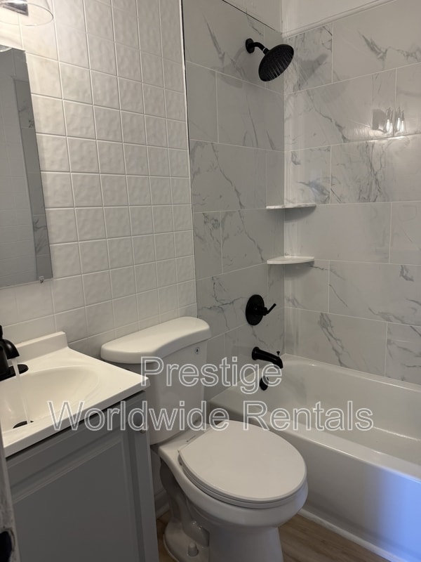 Building Photo - 155 Munson Dr