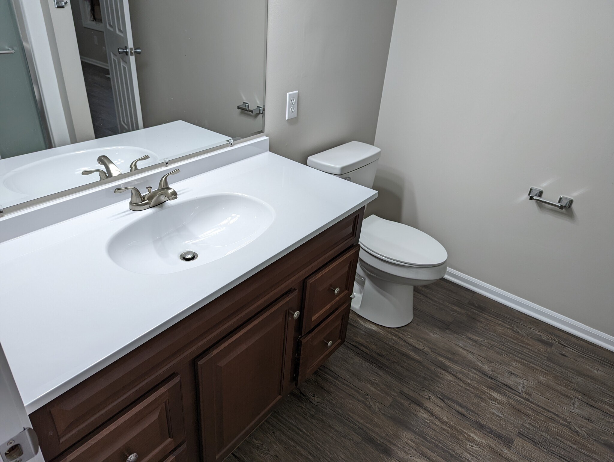 Bathroom - 15210 Water Oak Plz