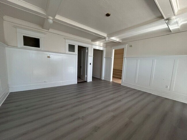 Building Photo - 2437 Shattuck Ave.
