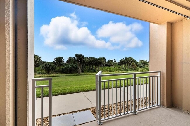 Building Photo - 60 Surfview Dr