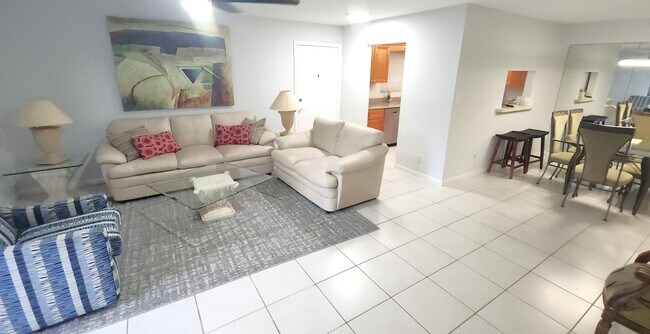 Building Photo - 171 Deer Creek Blvd