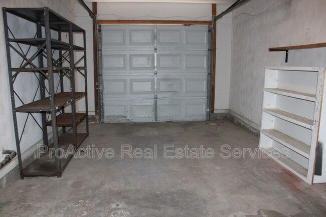 Building Photo - 965 Banyan Dr