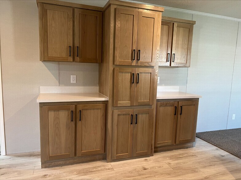 Building Photo - 207 Quail Ln