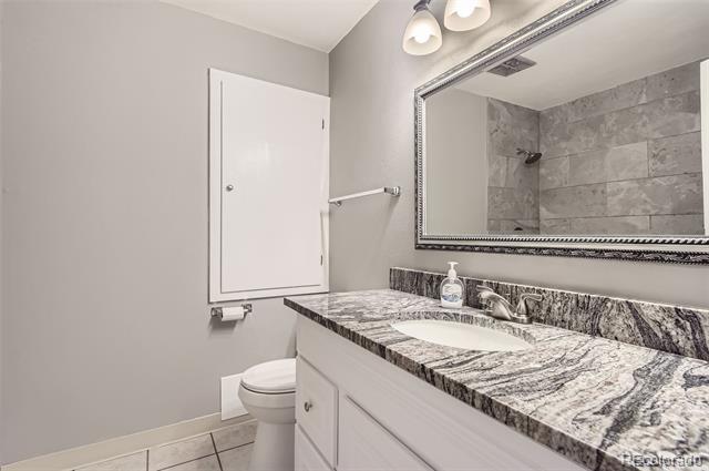 Building Photo - 4733 S Willow St