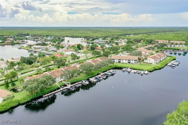 Building Photo - 242 Newport Dr