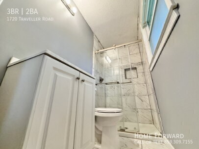 Building Photo - 1720 Traveller Rd