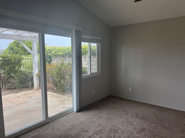 Building Photo - 6991 Sandcastle Dr