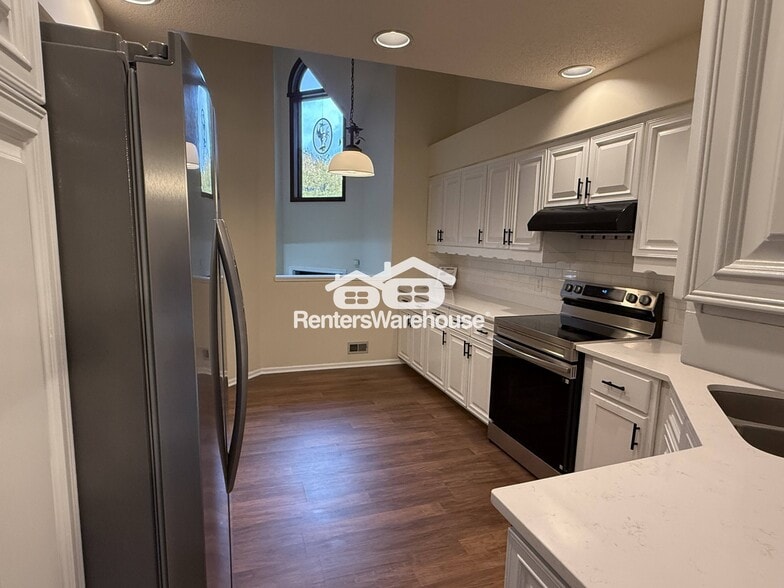 Building Photo - 7406 Cahill Rd