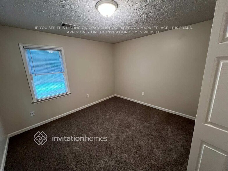 Building Photo - 4793 Cedar Lake Dr SE