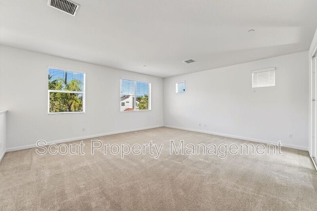 Building Photo - 45079 Via Vela Via