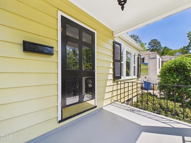 Building Photo - 2912 Oberlin Rd