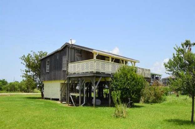 Building Photo - 2104 Galveston Ave