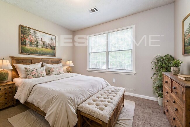 Building Photo - 4140 Fox Chase Dr