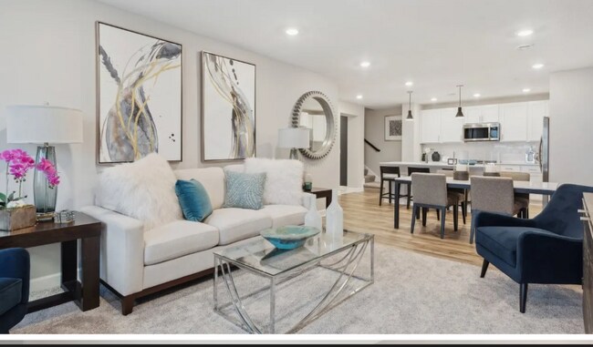 Building Photo - 14943 Adare Way