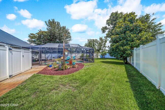 Building Photo - 625 Amberjack Dr