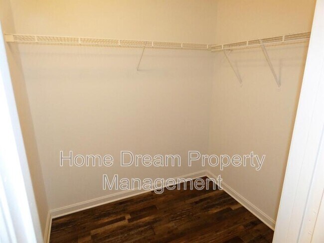 Building Photo - 5408 Veld Ct