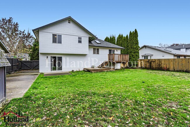 Building Photo - Wonderful 3 Bedroom Hillsboro Home!