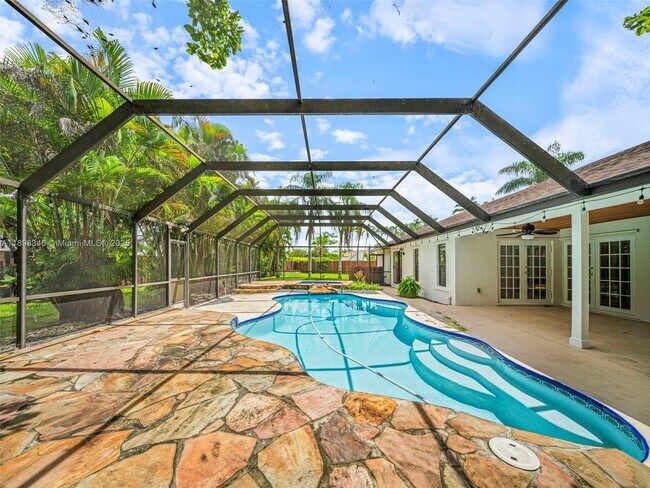 Building Photo - 15531 SW 54th Terrace