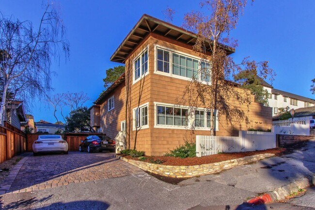 Primary Photo - 3762-3762 Monte Verde St