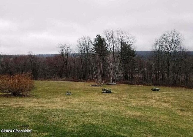 Building Photo - 24 Vosburgh Rd