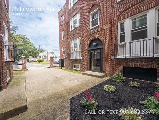 Building Photo - 1505 Elmwood Ave