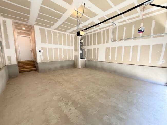 Building Photo - First Time Rental - Move In Ready 4 bedrooms - 2 year lease option