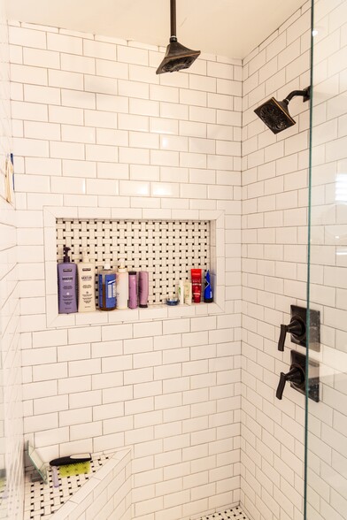 Primary Bathroom (shower) - 1359 E Whitton Ave