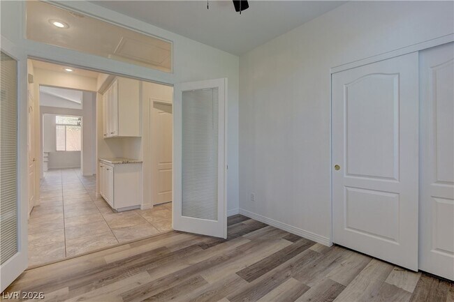 Building Photo - 8437 Willowleaf Ct