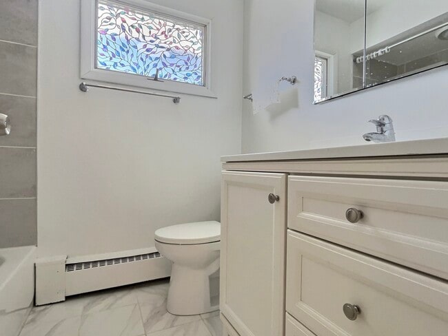 Building Photo - 2946 Knollwood Ln