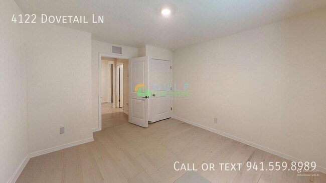 Building Photo - 4122 Dovetail Ln