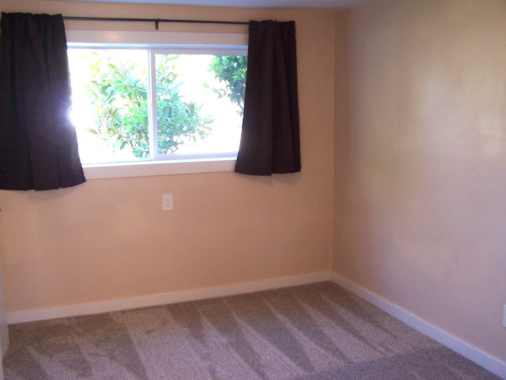 Building Photo - 7451 NE 146th St