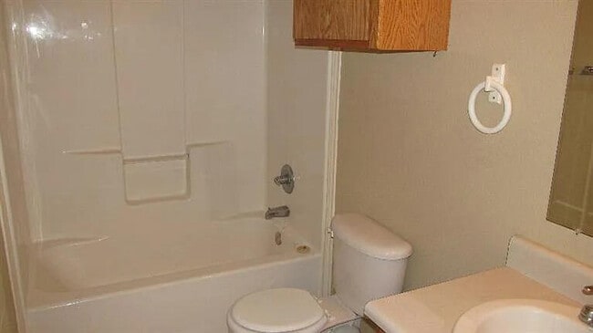 Building Photo - 914 82nd St