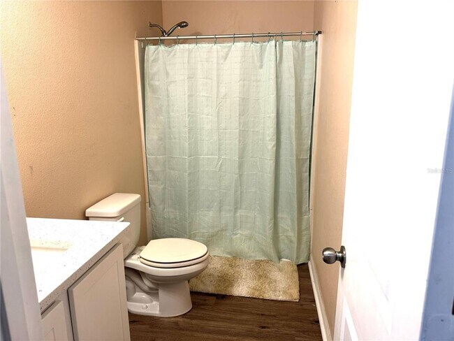 Building Photo - 256 Begonia Ln
