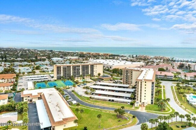 Building Photo - 500 Palm Springs Blvd