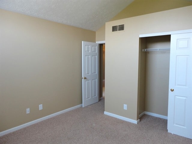 Building Photo - 6923 Belleglade Dr
