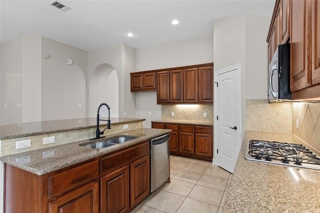 Building Photo - 11709 Woodland Hills Trail