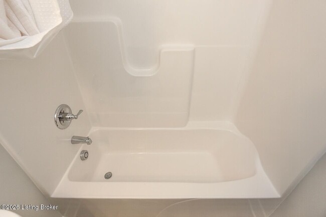 Building Photo - 1182 Park-Land Trl