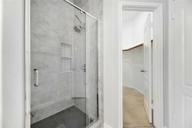 Building Photo - 3806 Azur Ln