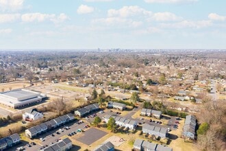 Building Photo - Charming Townhome in Hunters Mill – 3 Beds...