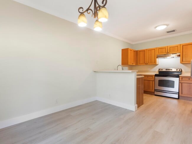 Building Photo - 316 Talia Cir
