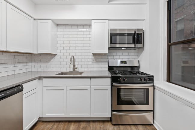 Building Photo - Sinton Flats