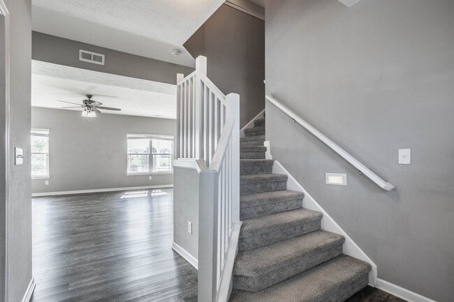 Building Photo - 3317 S Ansley Dr