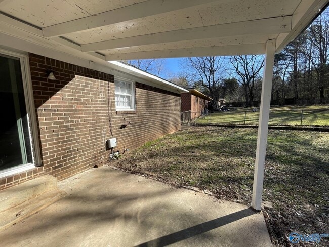 Building Photo - 4708 Lumary Dr NW