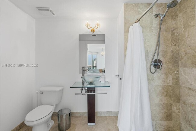 Building Photo - 350 S Miami Ave