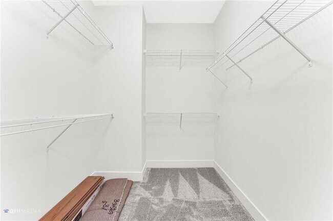 Building Photo - 1111 Valentine Ln