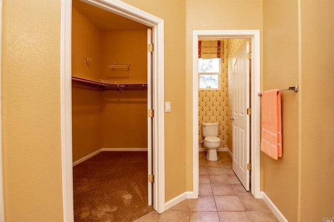 Building Photo - 1600 Hickam Cir