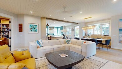 Building Photo - Beautifully Designed Country Club Home Offered July and August 2026