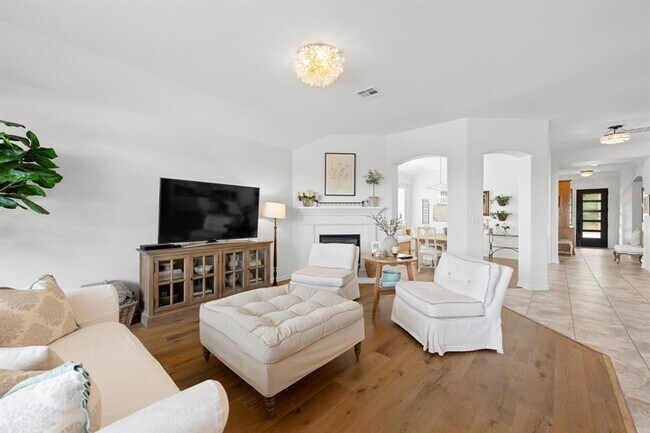 Building Photo - 4221 Gandara Bend